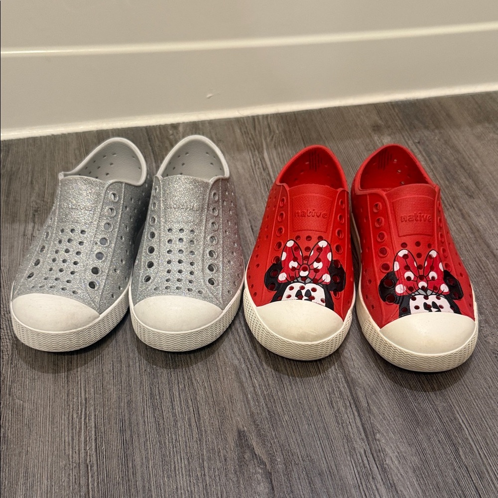 Two pairs of Kids Natives Silver Glitter and Minnie Mouse